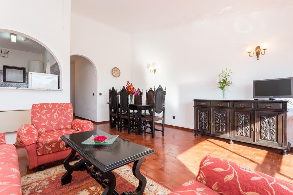 Mayer Apartments Senhora da Luz 객실 사진